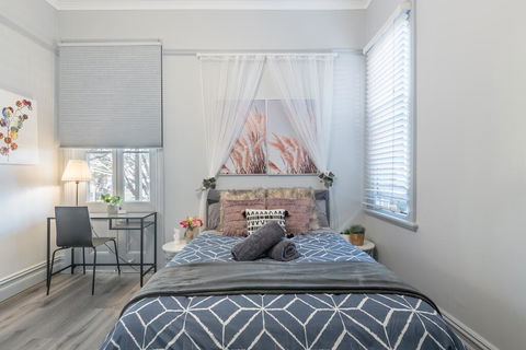 Boutique Private Rm Situated In The Heart Of Burwood1 - Holiday Jervis Bay 0