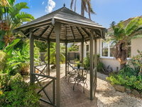 Boutique Stays - Sandy Breeze 1