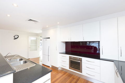 Brae Villa - Holiday Jervis Bay 1