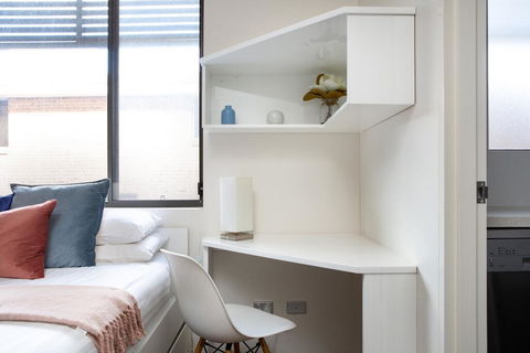 Bright Studio Steps From Westmead Hospital - Holiday Jervis Bay 2