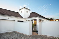 Brighton House