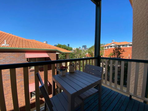 Brisbane City Apartment Atop Victoria Park - Holiday Jervis Bay 1