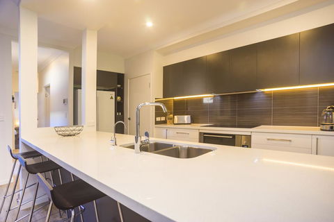 Broadwater Paradise - Holiday Jervis Bay 3