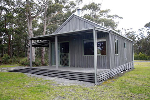 Brodribb River Rainforest Cabins - Cabin 2 - Holiday Jervis Bay 0