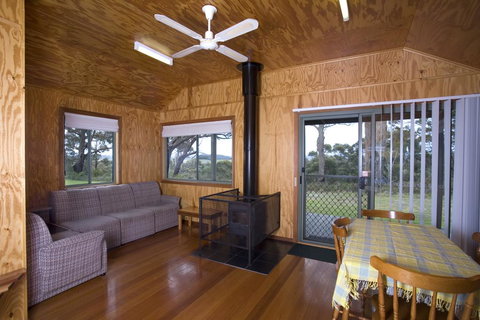 Brodribb River Rainforest Cabins - Cabin 2 - Holiday Jervis Bay 2