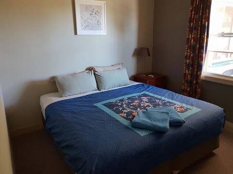Bunbury's Most Convenient Location - Unit 2 - Holiday Jervis Bay 3