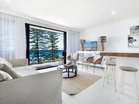 Burleigh By The Sea