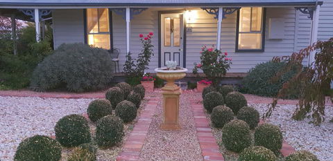 C & A's Cottage - Holiday Jervis Bay 0