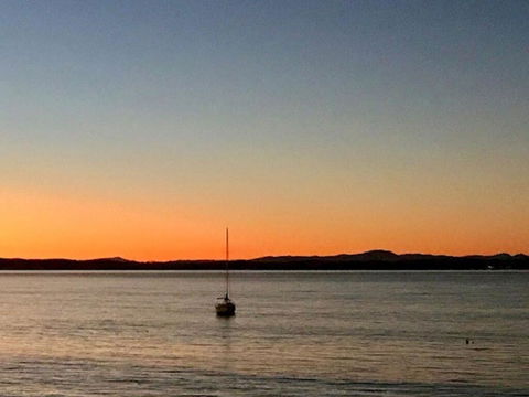 C A L M At Beautiful Shoal Bay - Holiday Jervis Bay 1