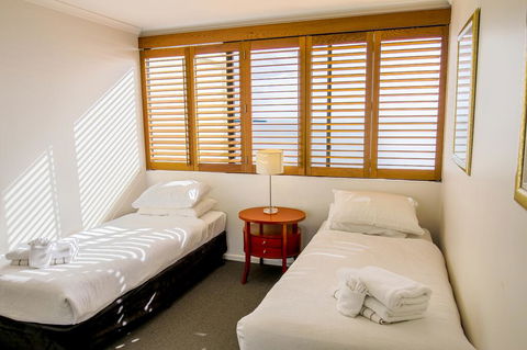 Cairns Aquarius - Holiday Jervis Bay 3