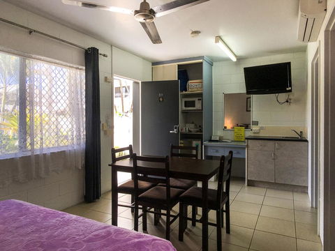 Cairns New Chalon - Holiday Jervis Bay 3