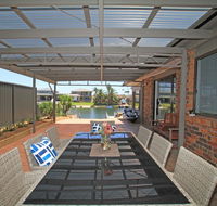 Carefree on Cormorant - Holiday Jervis Bay