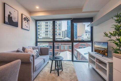 CBD Modern Classic 1 Bedroom Apt@La Trobe Tower - Holiday Jervis Bay 2