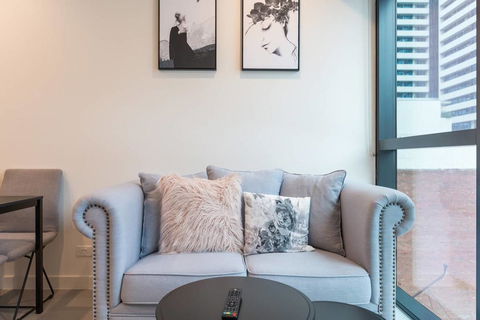 CBD Modern Classic 1 Bedroom Apt@La Trobe Tower - Holiday Jervis Bay 1