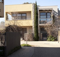 Central Shepparton Apartments - Holiday Jervis Bay