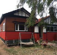 Character 1940s Property - Holiday Jervis Bay