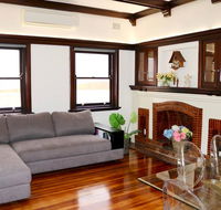 Charming  Cosy Home With City Views - Holiday Jervis Bay
