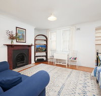 Charming Centrally Located 2 Bedroom Accommodation - Holiday Jervis Bay