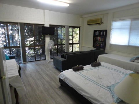 Cleveland B&B - Private Studio Room - Holiday Jervis Bay 2