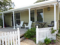 Clovelly Cottage