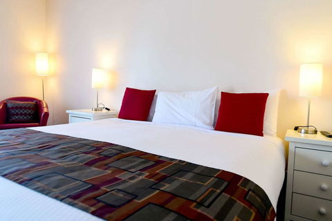 Comfort Inn Benalla - Holiday Jervis Bay 3