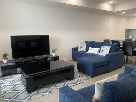 Comfortable & Convenient Living Close To Airport - Holiday Jervis Bay 3