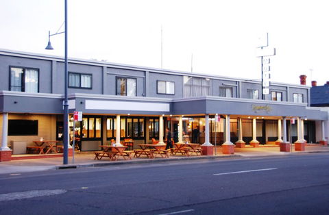 Commodore Motor Inn - Holiday Jervis Bay 0