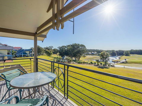 Condo 108 @ Horizons Resort & Golf, Stunning Course + Lake Views - Holiday Jervis Bay 0