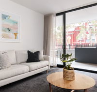 Contemporary Apartment In Newcastle CBD