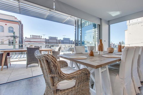 COOGEE BAY PENTHOUSE- L'Abode Accommodation - Holiday Jervis Bay 0