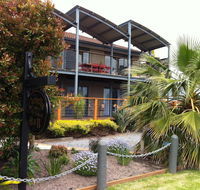 Corinella On The Esplanade Bed  Breakfast - Holiday Jervis Bay