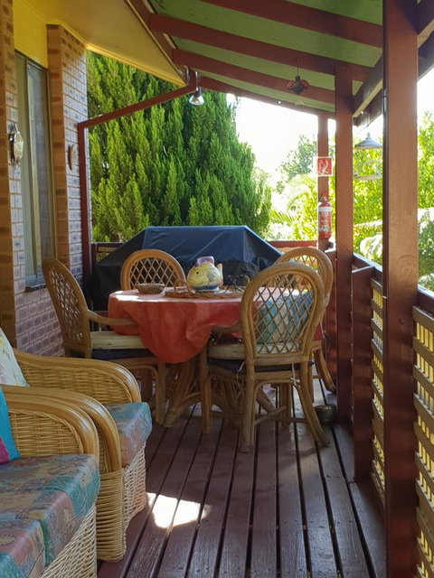 Cottage By The Bay - Holiday Jervis Bay 1