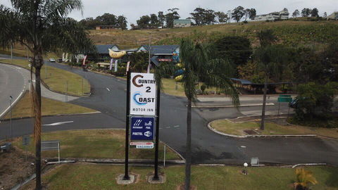 Country 2 Coast Motor Inn Coffs Harbour - Holiday Jervis Bay 0