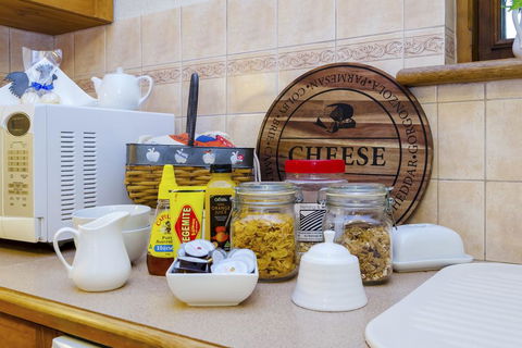 Country Pleasures Bed And Breakfast - Holiday Jervis Bay 2