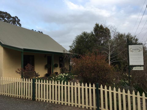 Country Pleasures Bed And Breakfast - Holiday Jervis Bay 0