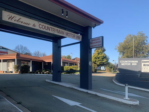 Countryman Motor Inn Cowra - Holiday Jervis Bay 1