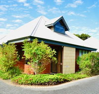 Cowrie Chalet - Holiday Jervis Bay