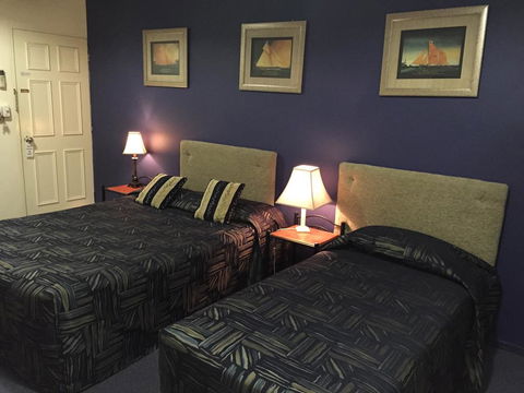 Criterion Motel Rockhampton - Holiday Jervis Bay 1