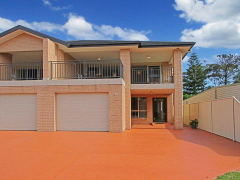 CShells On Quay - Perfect Location And Great Views - Holiday Jervis Bay 0