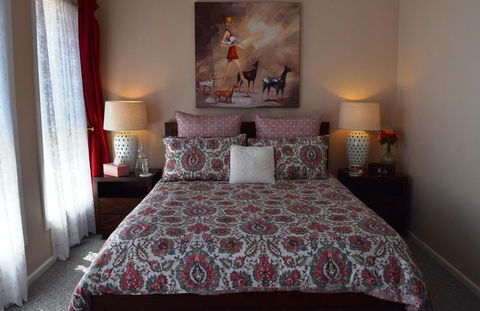 Cutmore Cottages - Bagala Bungalow - Holiday Jervis Bay 0