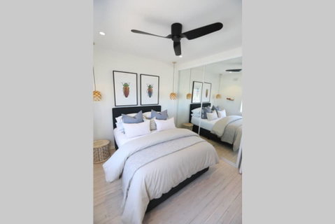 D'Luxe Designer Den Bondi-Ocean View Apartment - Holiday Jervis Bay 2