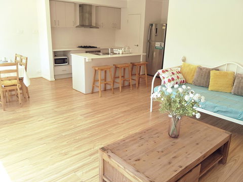 Daisy Villa - Close To Mel Airport & Hume Highway -Comfort - Holiday Jervis Bay 1
