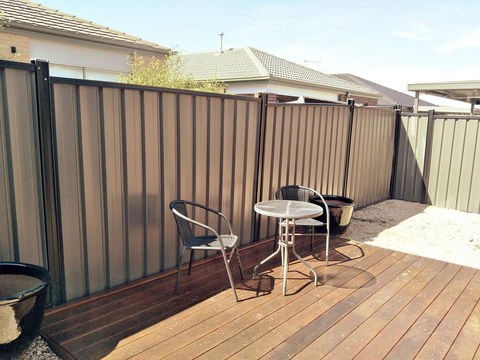 Daisy Villa - Close To Mel Airport & Hume Highway -Comfort - Holiday Jervis Bay 2