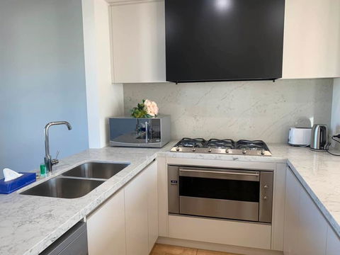 Delicate And Peaceful Bundoora Townhouse 10 - Holiday Jervis Bay 0