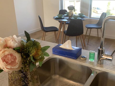 Delicate And Peaceful Bundoora Townhouse 12-R2 - Holiday Jervis Bay 2