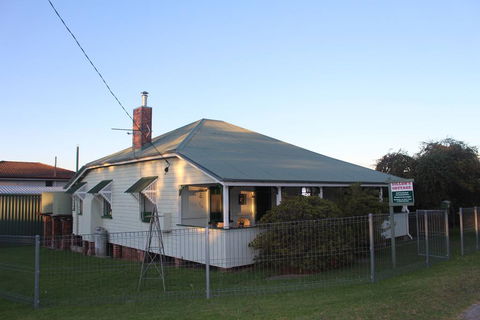 Dillons Cottage - Holiday Jervis Bay 0