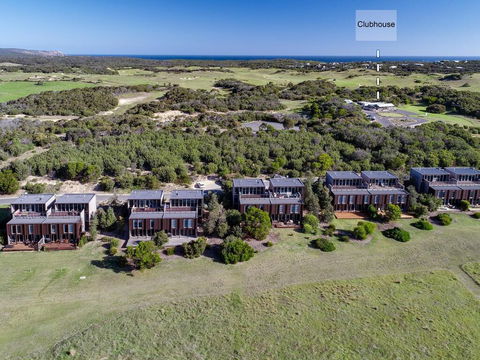 DREW Golfers Delight Close To St Andrews Beach - Holiday Jervis Bay 2