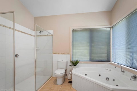 DRIFTWOOD VILLA - Free Wifi, Walk To Beach - Holiday Jervis Bay 2