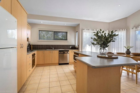 DRIFTWOOD VILLA - Free Wifi, Walk To Beach - Holiday Jervis Bay 3