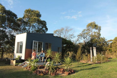 Dyl & Lil's Tiny House On Wheels - Holiday Jervis Bay 1